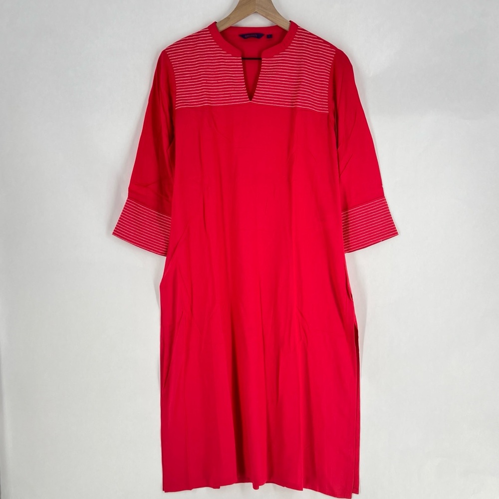 SRISHTI Lightweight‎ Pink Striped Embroidered Neckline Split Neck Longline Tunic